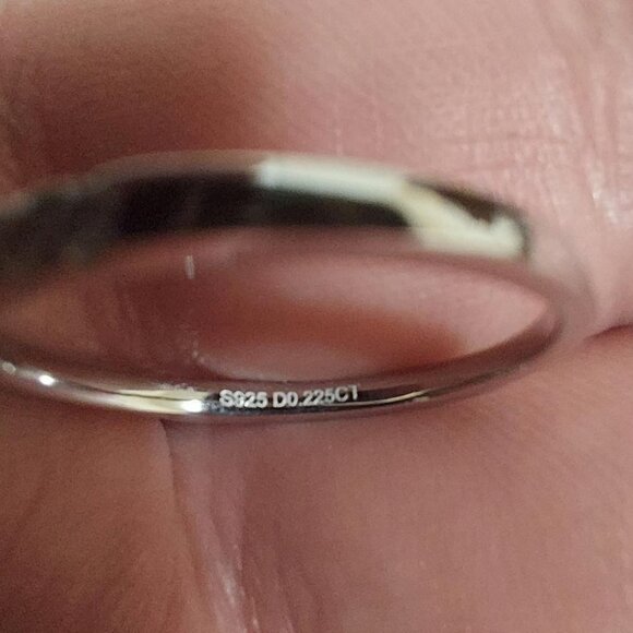 Genuine Moissanite 925 Sterling Silver Wedding Engagment Band Ring - Picture 5 of 11